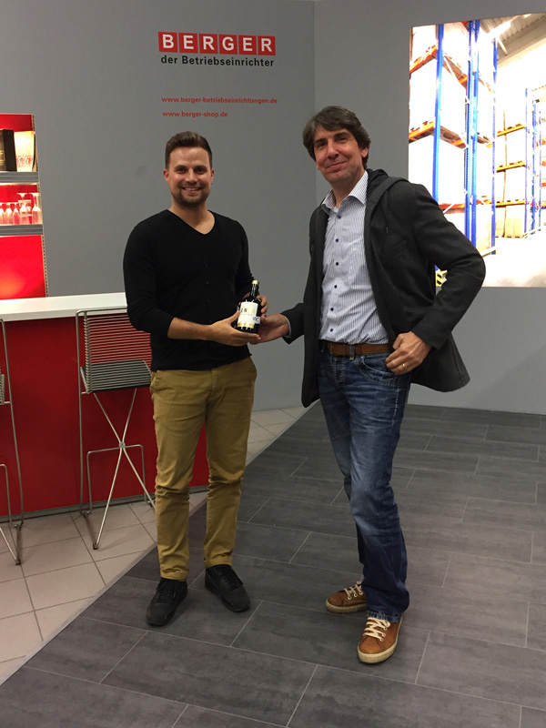 15 Jahre modus_vm Gewinn Übergabe an Jan Uhl