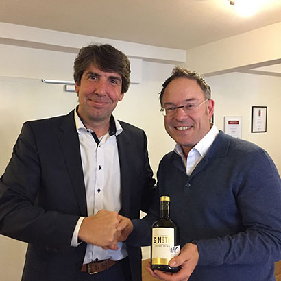 15 Jahre modus_vm Gewinn Übergabe an Markus Reeg